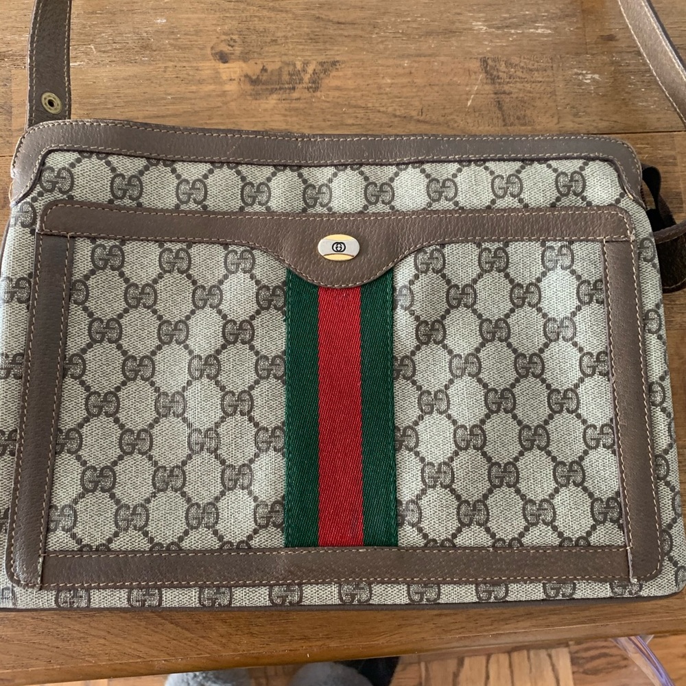 Vintage Authentic Gucci Crossbody Handbag